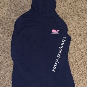 Long Sleeve hooded vineyard vines shirt